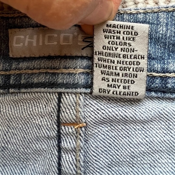 Chico’s Platinum High Rise Bootcut denim jeans straight leg High Rise  size 2.5 - Picture 9 of 14